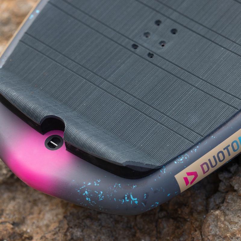 Duotone Skybrid SLS board tail detail
